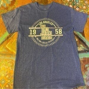 Majestic MLB Genuine Merchandise Los Angles Dodger Short Sleeve Shirt Tee Small